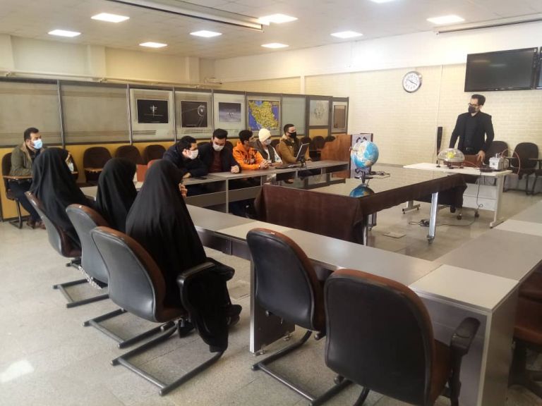 Visit of students group from SRL